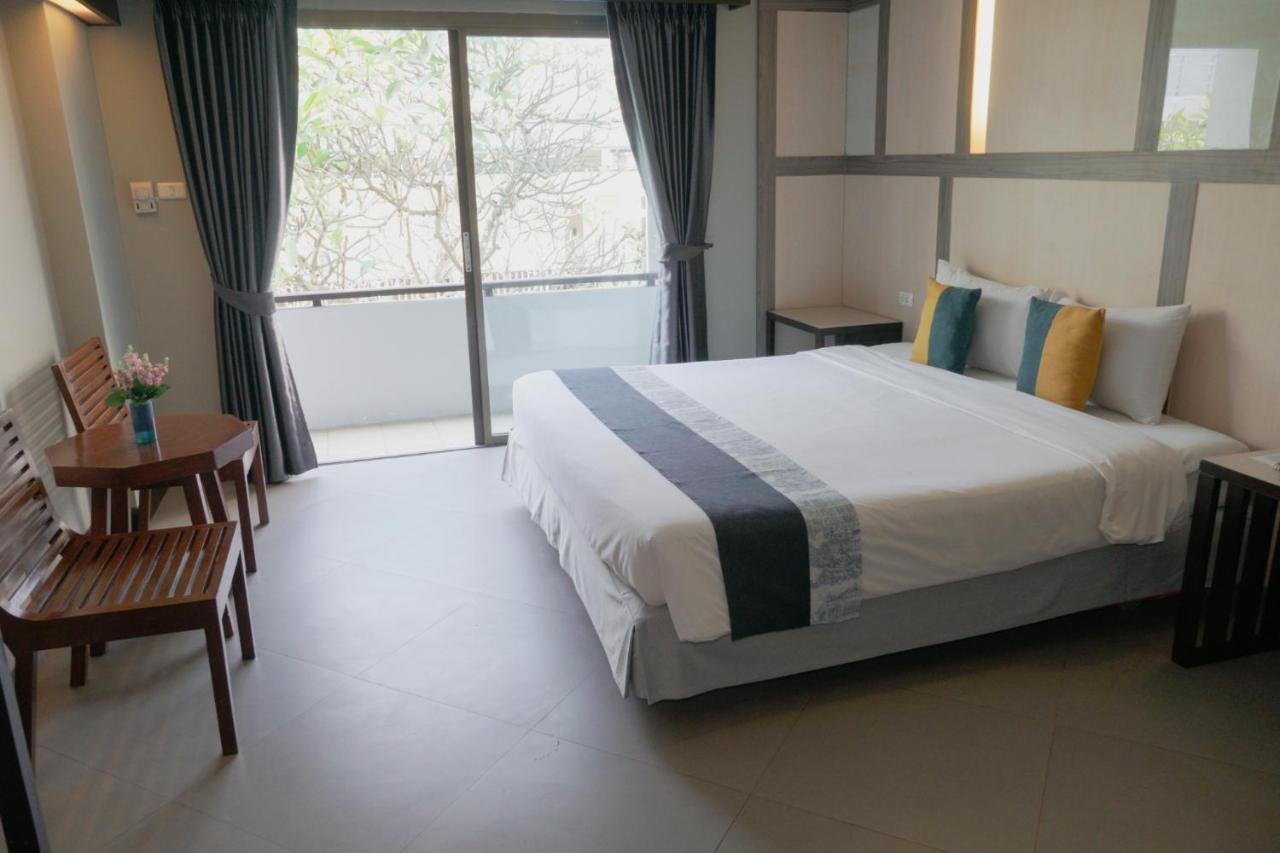 Sea Breeze Jomtien Resort Pattaya Eksteriør bilde