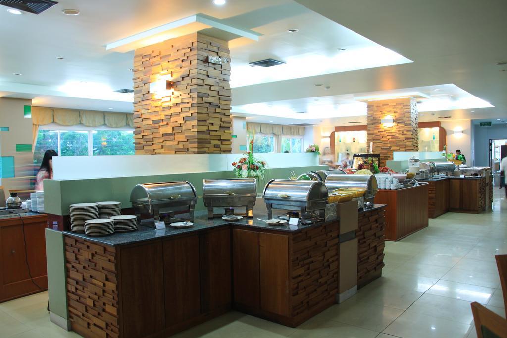 Sea Breeze Jomtien Resort Pattaya Eksteriør bilde